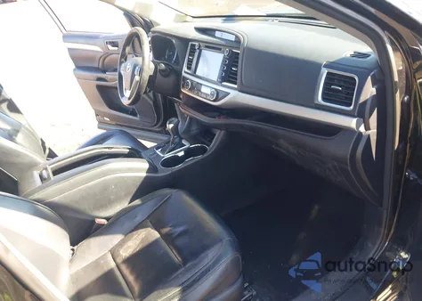 2015 Toyota Highlander Xle V6 from USA, damaged, VIN 5TDJKRFH3FS181407